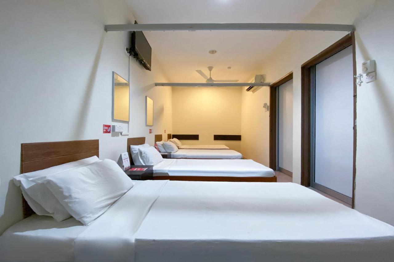 Spot On 89907 Motel Impian Seri Manjung Εξωτερικό φωτογραφία