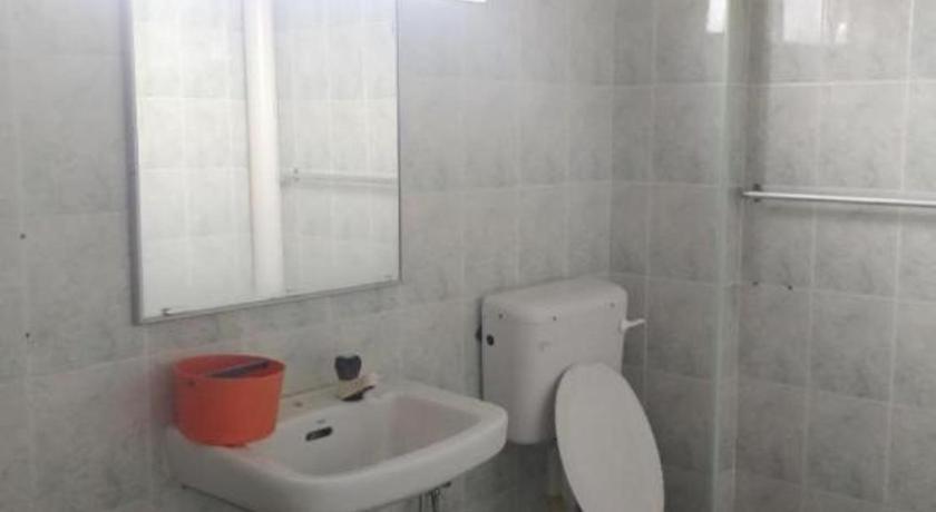 Spot On 89907 Motel Impian Seri Manjung Εξωτερικό φωτογραφία