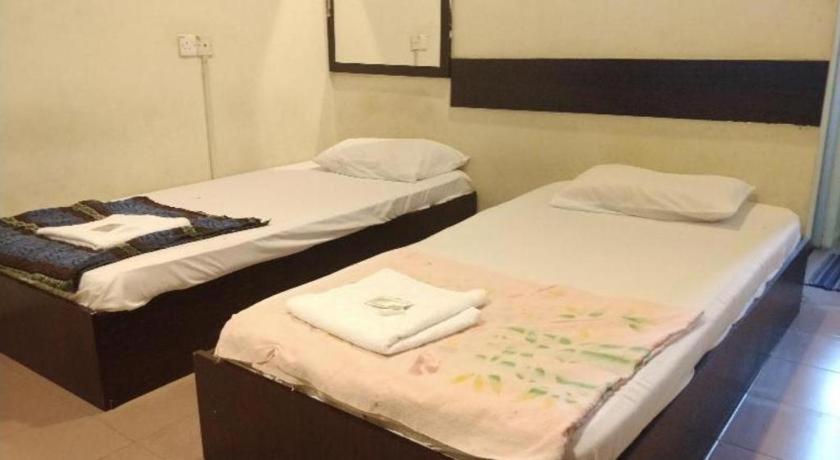 Spot On 89907 Motel Impian Seri Manjung Εξωτερικό φωτογραφία