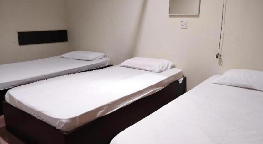 Spot On 89907 Motel Impian Seri Manjung Εξωτερικό φωτογραφία