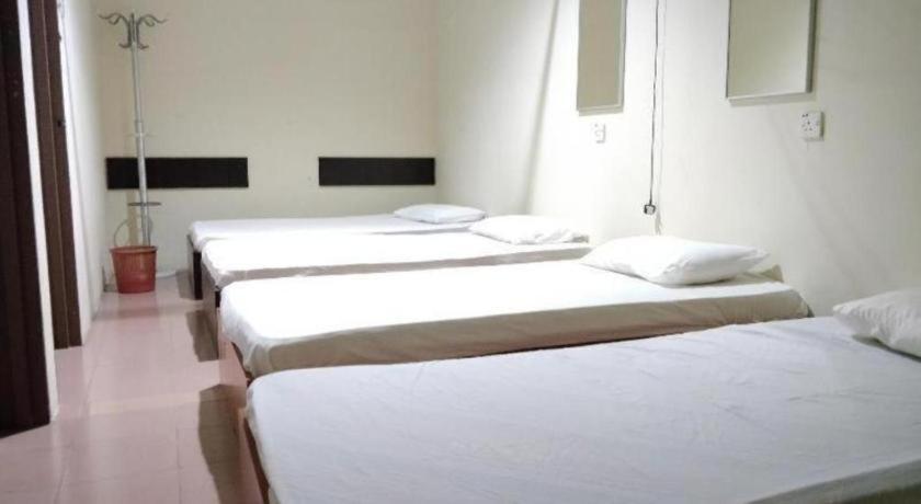 Spot On 89907 Motel Impian Seri Manjung Εξωτερικό φωτογραφία